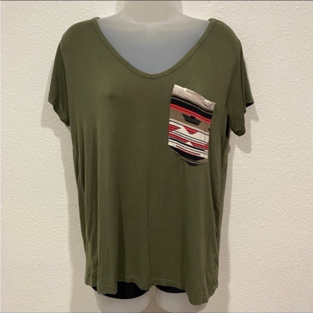 windsor olive green oversized flowy tribal print pocket short sleeve t shirt top